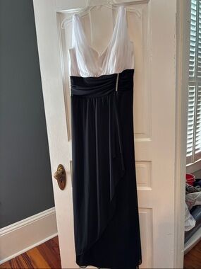 Betsy & Adam Black and White V-Neck Maxi Dress